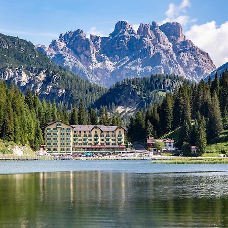 Grand Hotel Misurina Bagian luar foto
